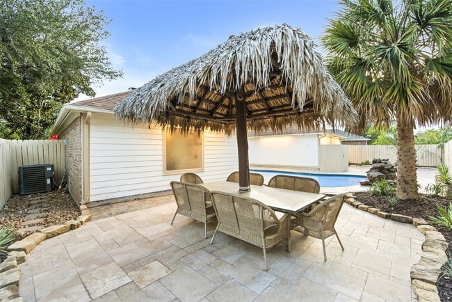 Building Photo - 30 Crestview Trail