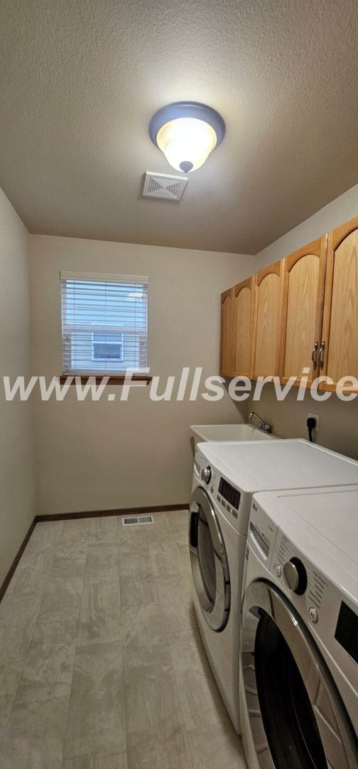 Building Photo - Beautifully Updated home in Covington WA