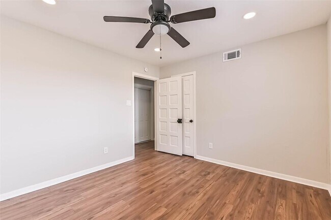 Building Photo - 18330 Cape Bahamas Ln