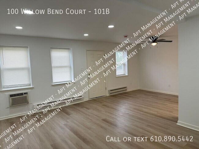 Building Photo - 100 Willow Bnd Ct