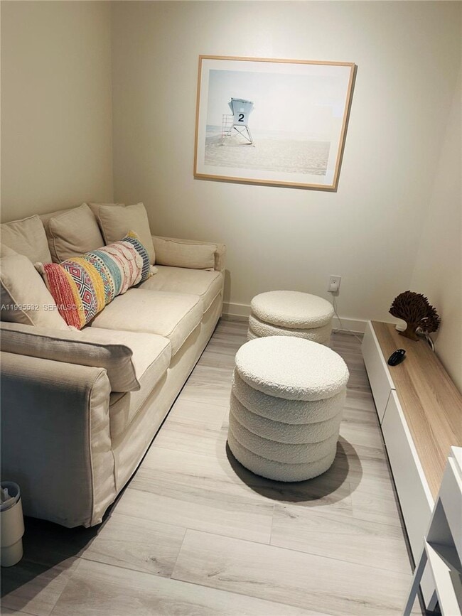 Building Photo - 3131 NE 7th Ave