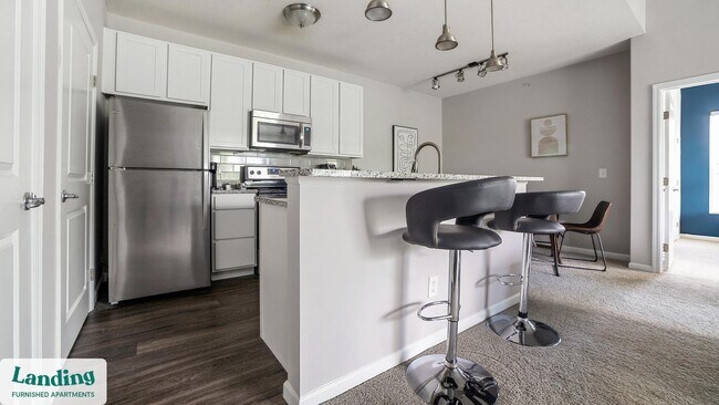 Building Photo - 4664 Kenny Rd