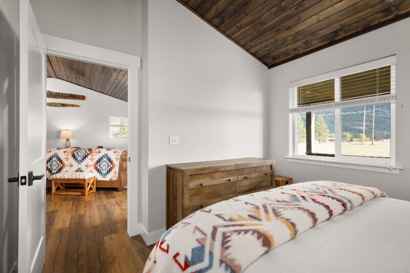 Building Photo - 916 Jensen Rd