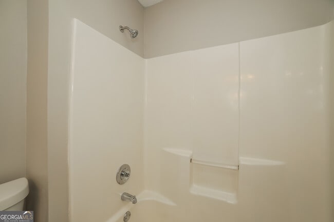 Building Photo - 21 Grist Mill Lane