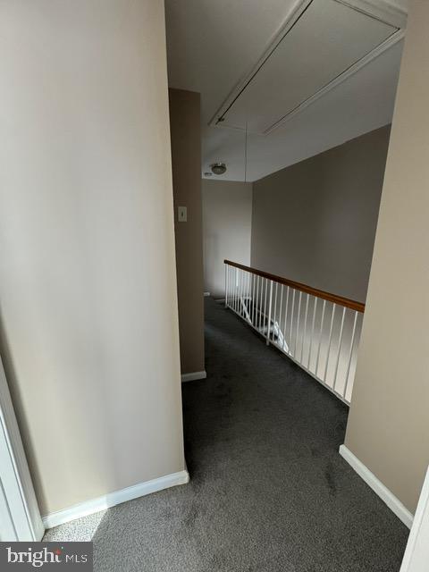 Building Photo - 2459 Wentworth Dr