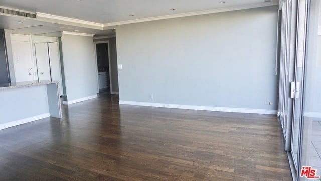 Building Photo - 2170 Century Pk E