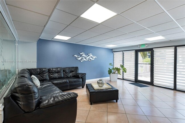 Building Photo - 7725 SW 86th St