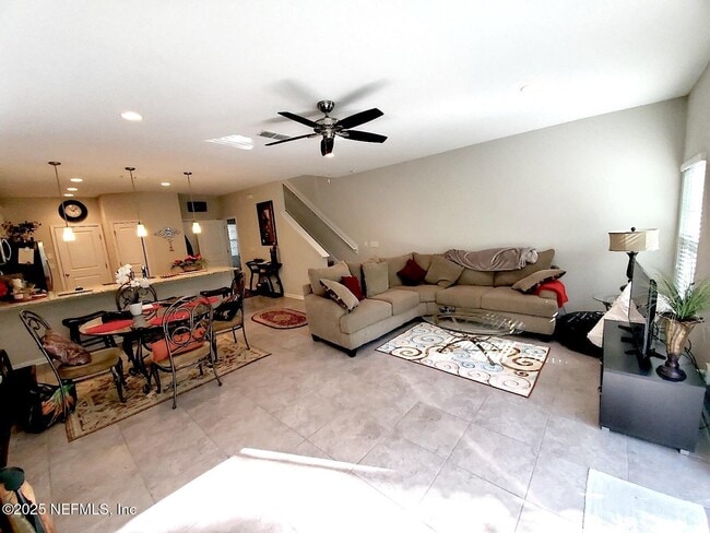 Building Photo - 3630 Creswick Cir
