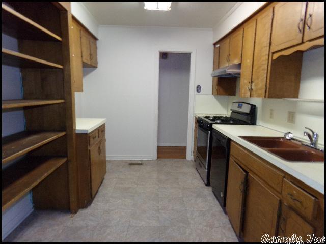 Building Photo - 166 Tulane