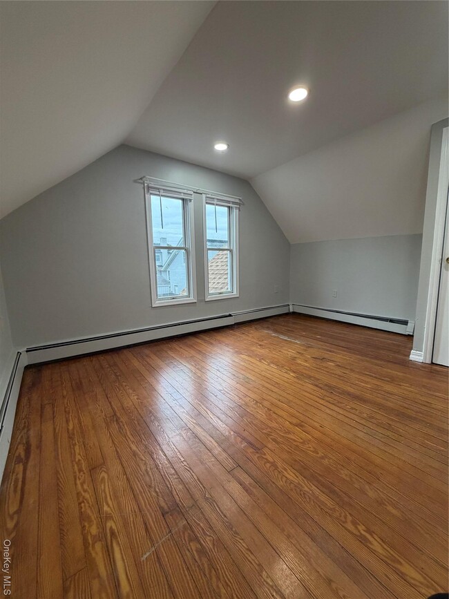 Building Photo - 7 S Atlantic St