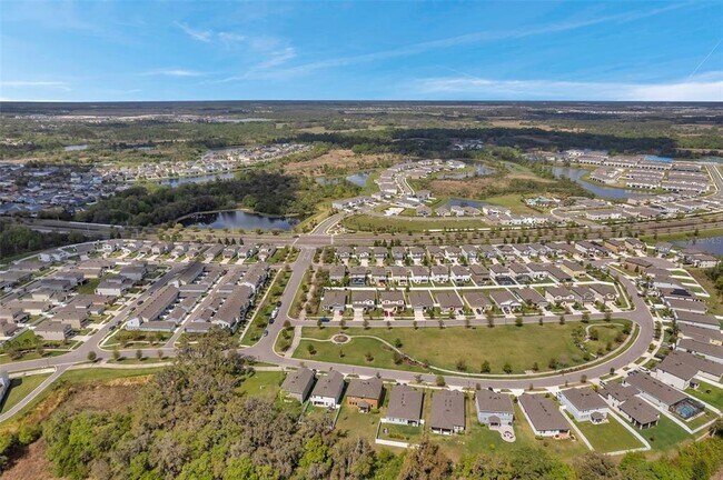 Building Photo - 4966 Avalon Park Blvd