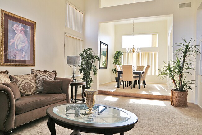 Building Photo - 3112 Caminito Ln
