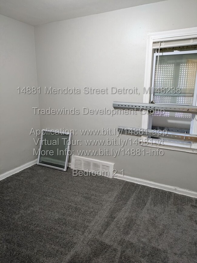 Building Photo - 14881 Mendota St