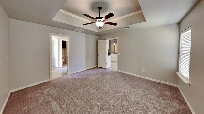 Building Photo - 4201 SE 38th St