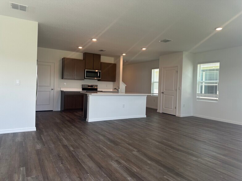 Kitchen - 10574 Dusty Boot Rd