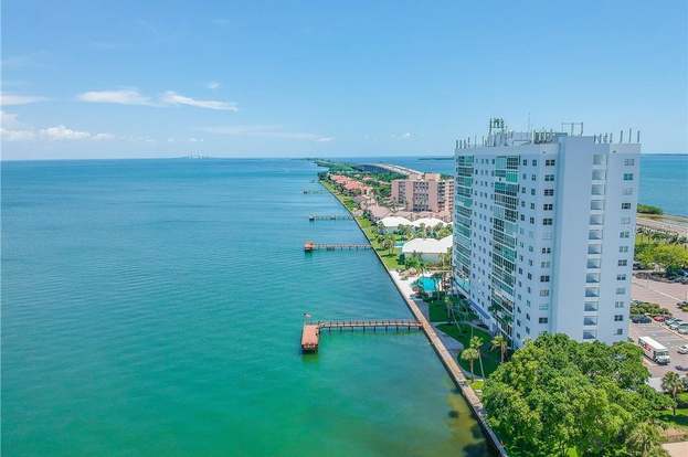Building Photo - 7200 Sunshine Skyway Ln S