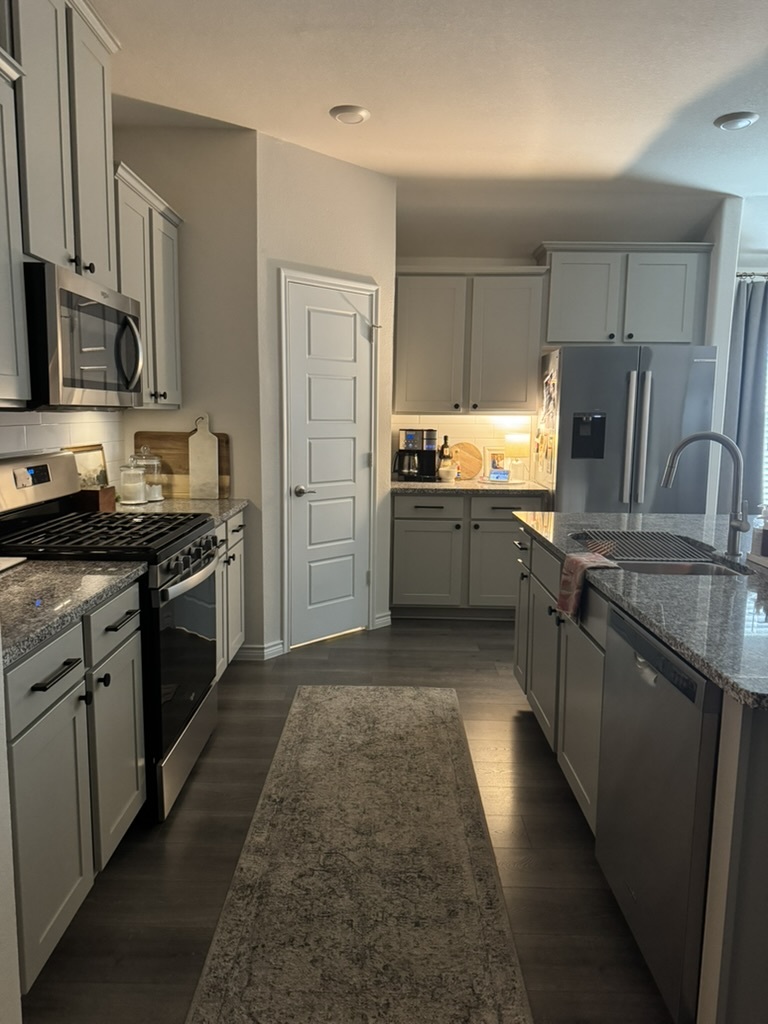 Kitchen - 1104 Egret Way