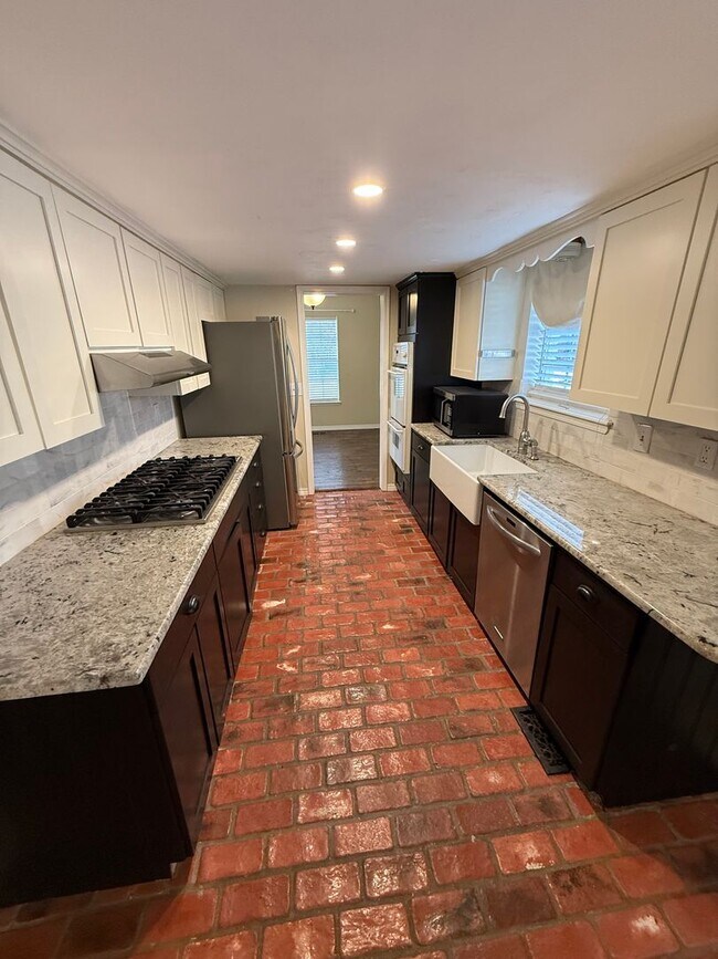 Building Photo - 7164 E 53rd Pl