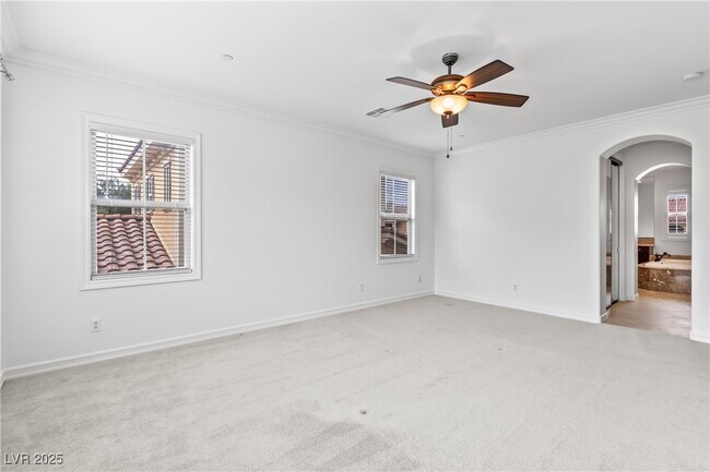Building Photo - 58 Contrada Fiore Dr