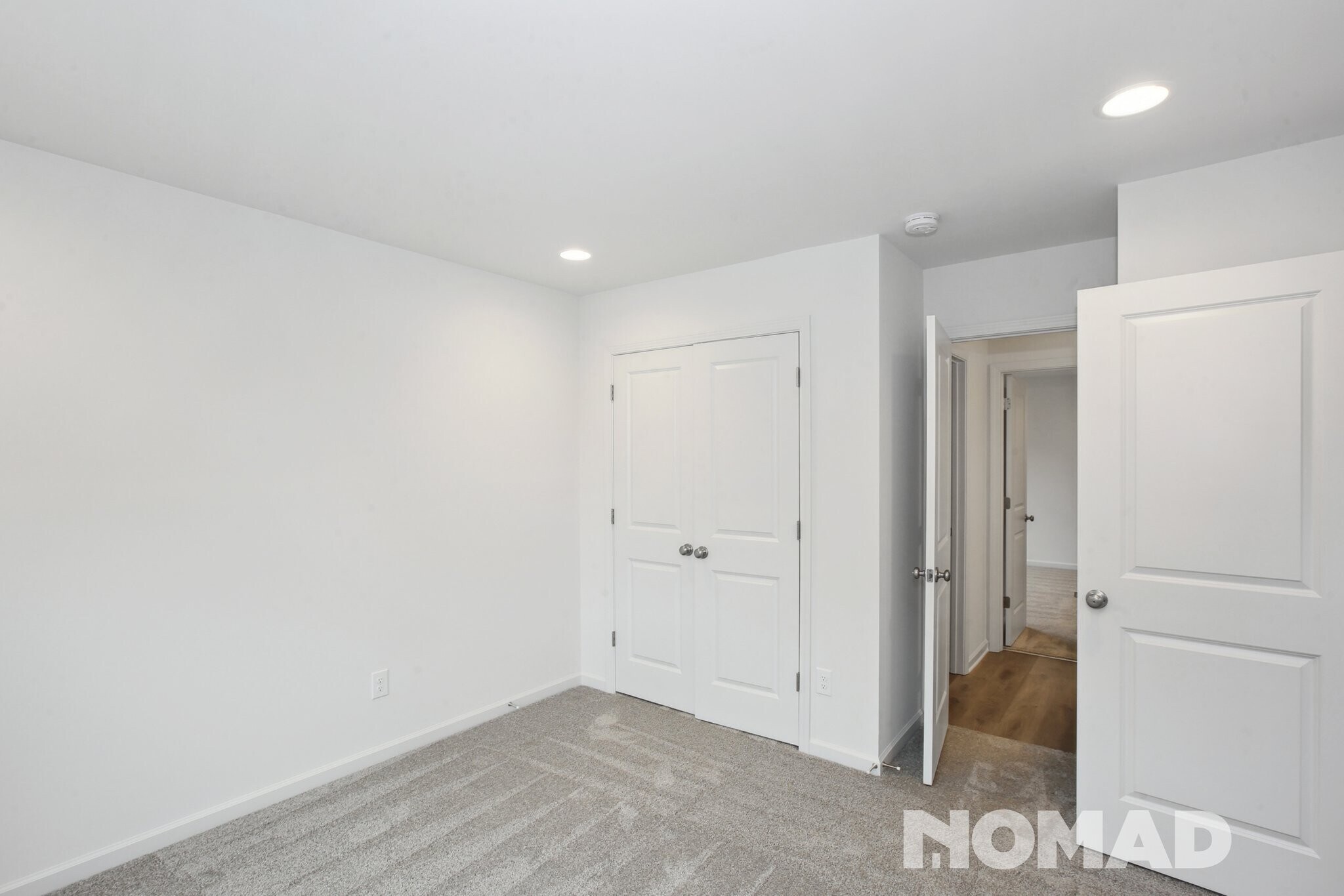 Building Photo - 2113 Gemway Dr