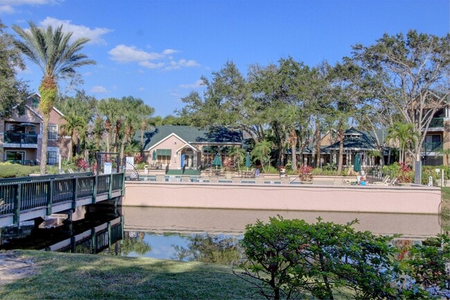 Building Photo - 7667 N Wickham Rd