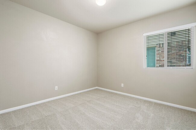 Building Photo - 2131 Beacon Park Ct