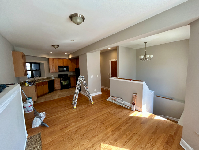 Building Photo - 6557 S Minerva Ave