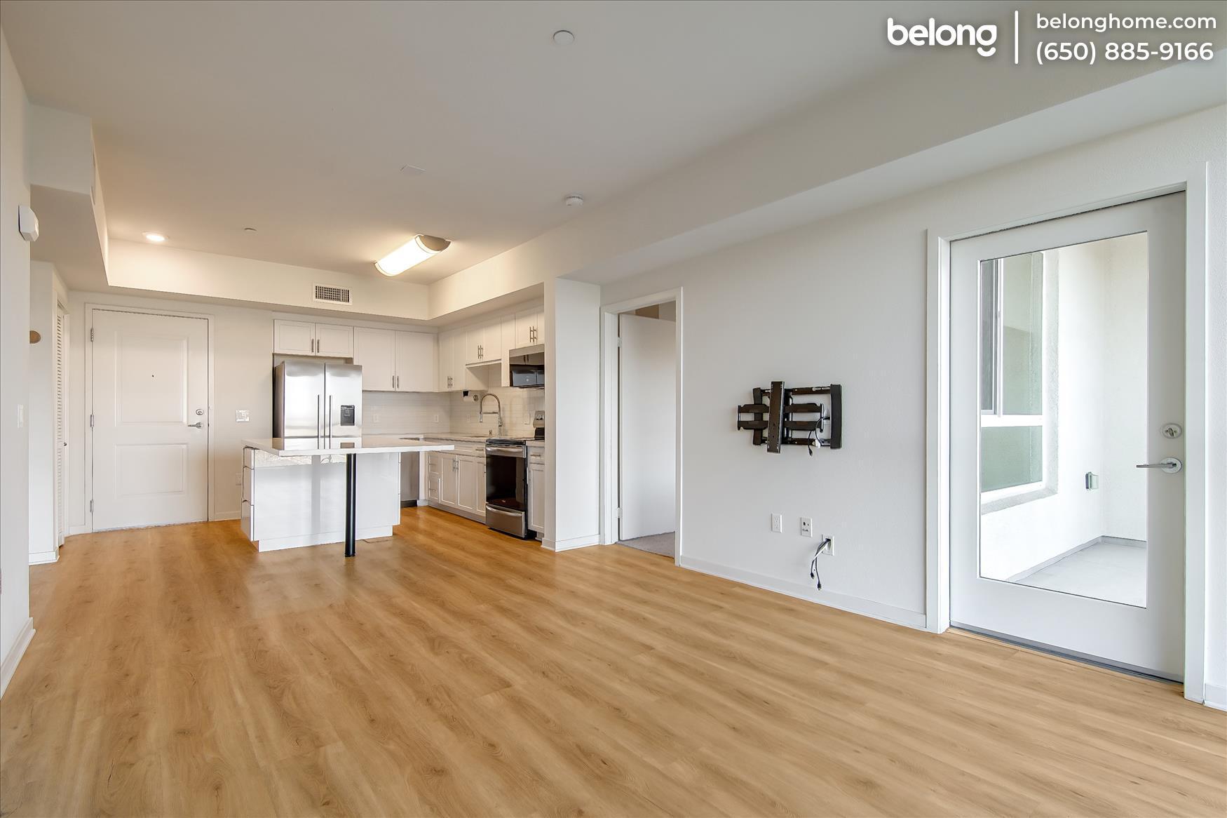 Building Photo - 12655 Bluff Creek Dr
