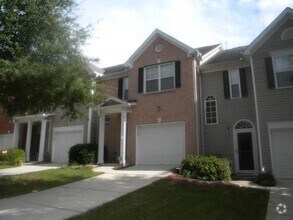 Building Photo - 431 Lantern Wood Dr