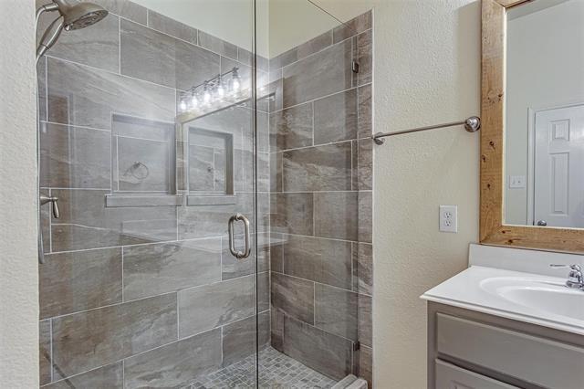 Building Photo - 931 Hunter Ln