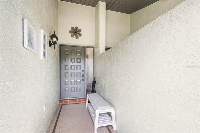 Building Photo - 1415 Langley Dr