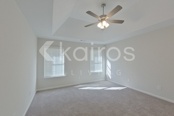 Building Photo - 251 Magnolia Dr