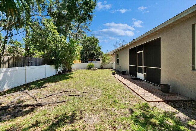 Building Photo - 12802 Cattail Shore Ln