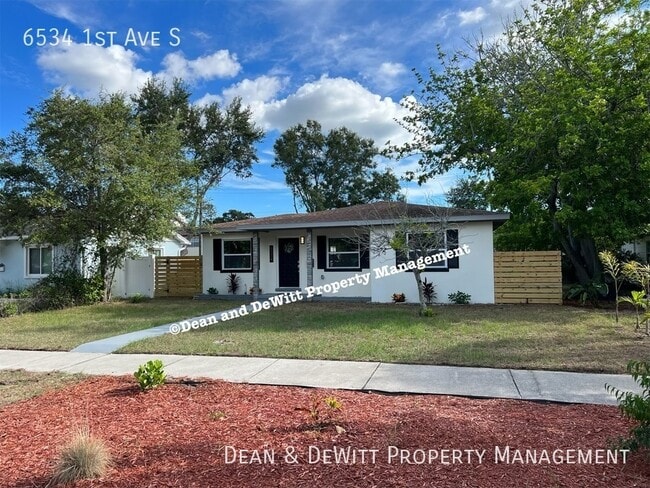 Building Photo - 6534 1st Ave S