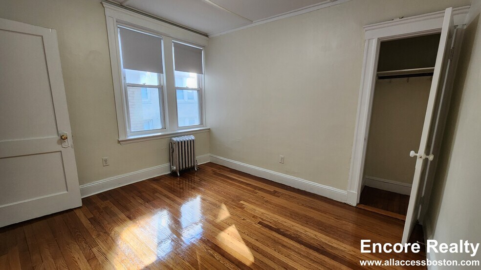 Building Photo - 1175 Boylston St