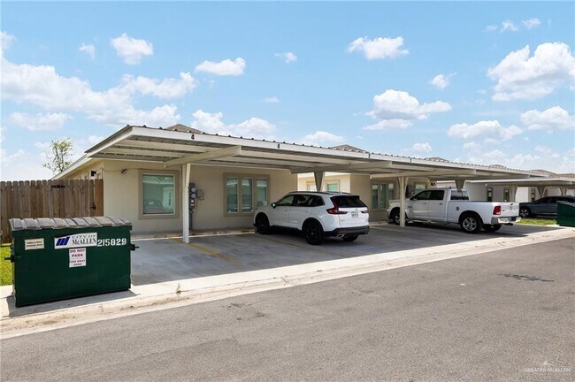 Building Photo - 14 Puffin Ave