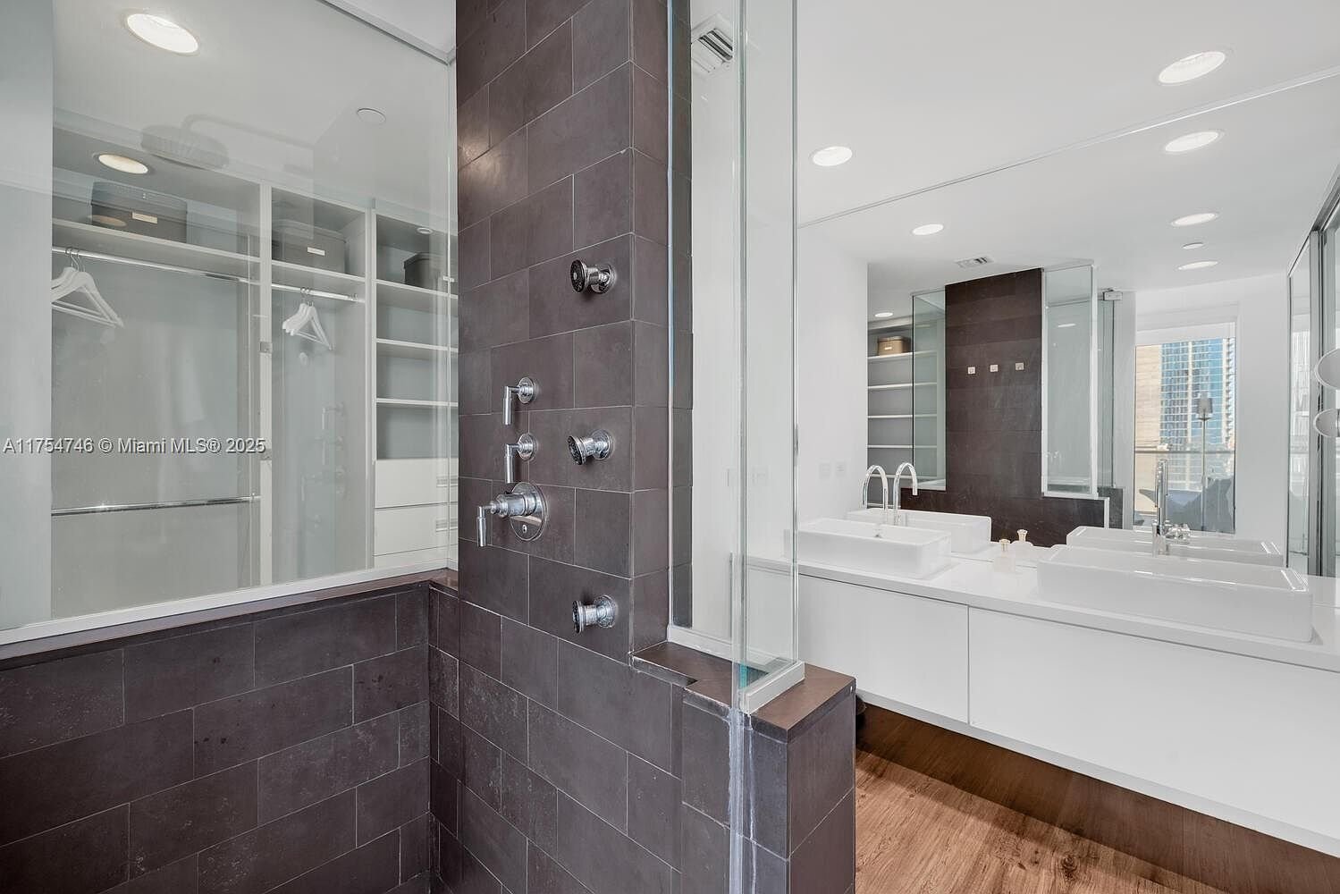 Building Photo - 1040 Biscayne Blvd