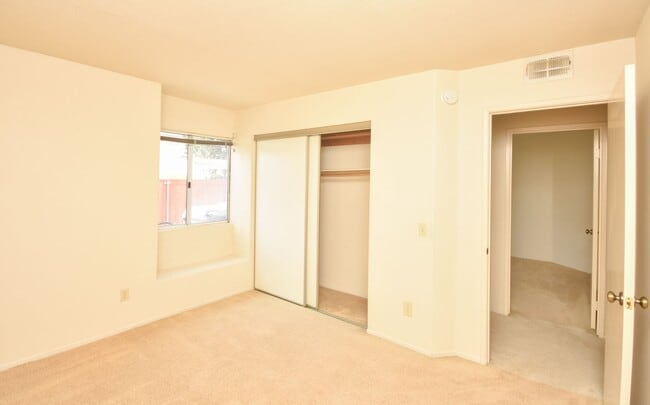 Building Photo - Single Story Spacious Home in Oceanside with a three car garage!