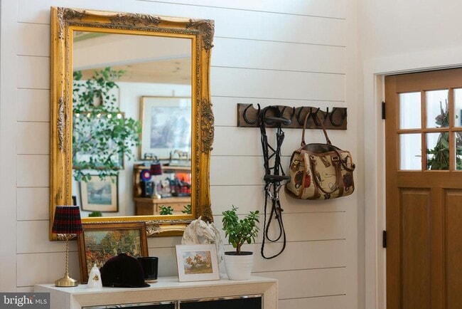 Building Photo - 13230 Falls Rd