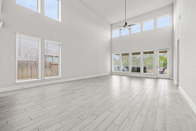 Building Photo - 14516 Kira Ln