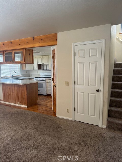 Building Photo - 33032 Arrowbear Dr