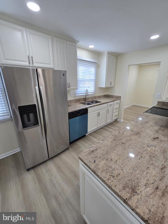 Building Photo - 2353 Windsor Park Ct