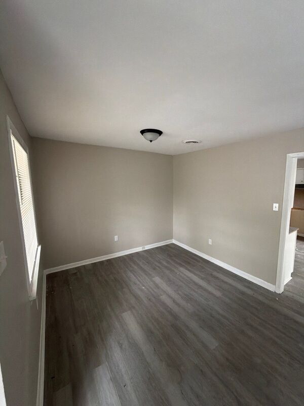 Building Photo - 228 Catalina Cir