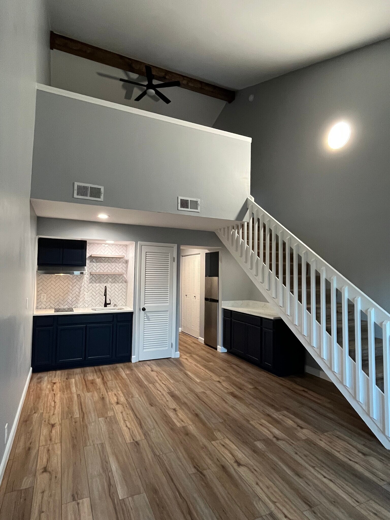 Building Photo - 1255 Ponce Island Dr