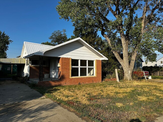 Primary Photo - 1930s Cottage in Quiet neighborhood