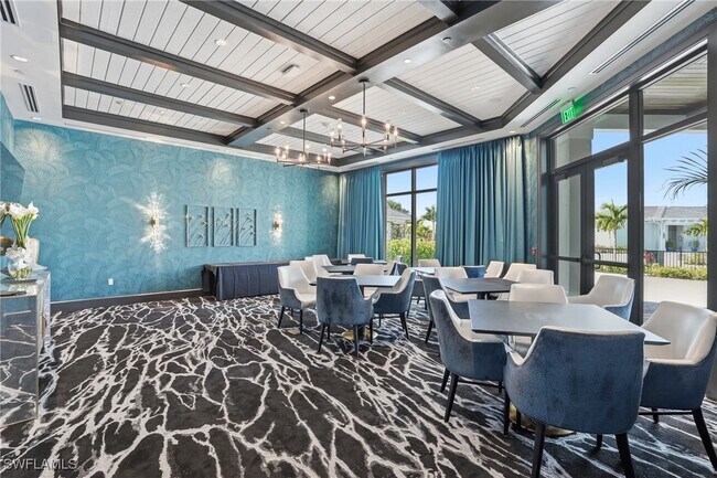 Building Photo - 5555 Double Eagle Cir