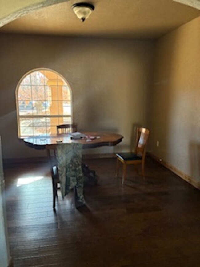 Building Photo - 3804 Ben Hogan Dr