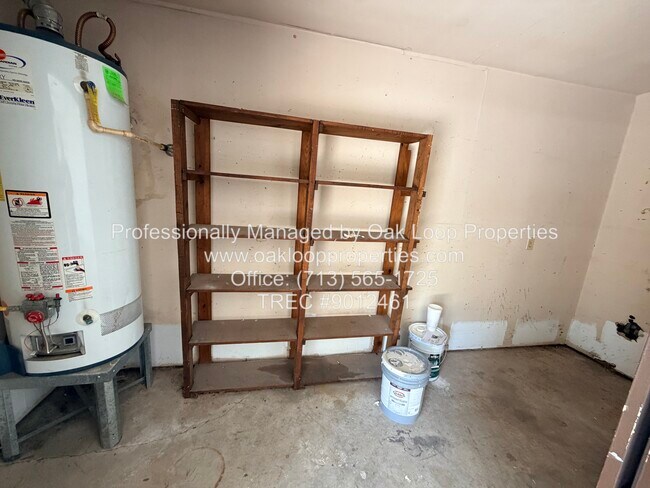 Building Photo - 1607 Chestnut Ridge Rd