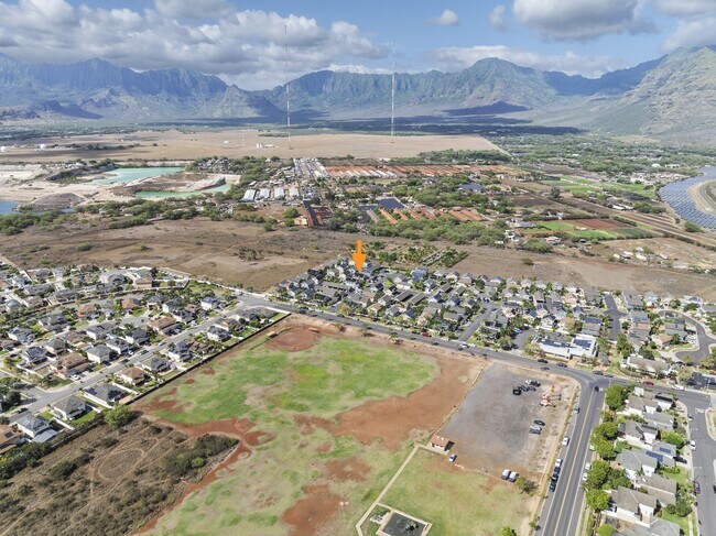 Building Photo - 87-1962-1962 Pakeke St