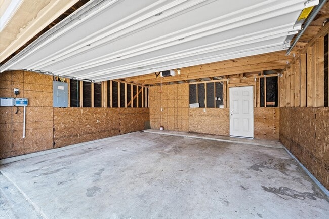 Building Photo - 14286 Empanada Dr